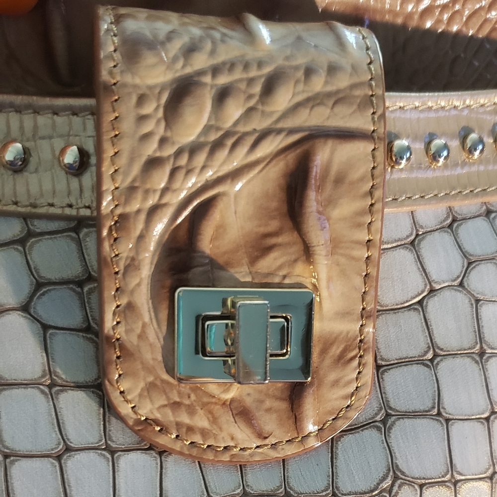 BRAHMIN**AUTHENTIC*** CYNTHIA STYLE PURSE, CROCODILE, CREAM/TAN, - Picture 3 of 12
